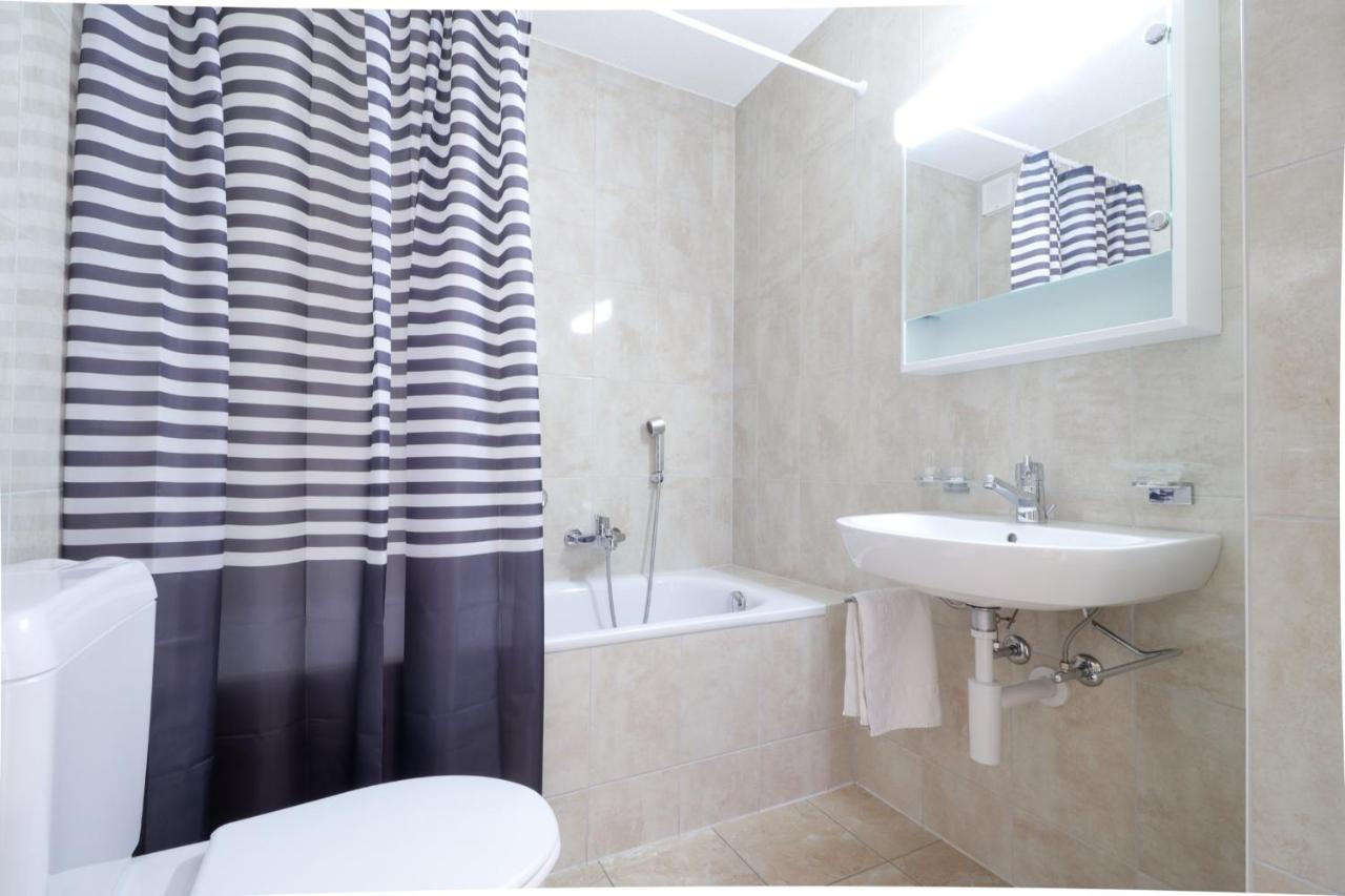 Modern Apartment Close To Martigny Train Station ภายนอก รูปภาพ
