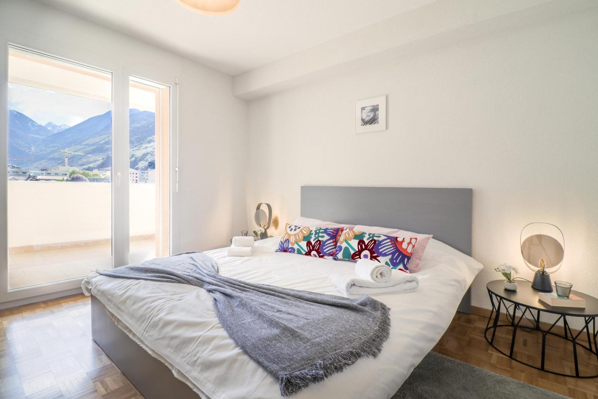 Modern Apartment Close To Martigny Train Station ภายนอก รูปภาพ